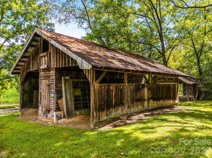 96 Merle Farm Lane, Pisgah Forest, NC 28768.  MLS# CAR4425349, YatesRealty ID 52221. 