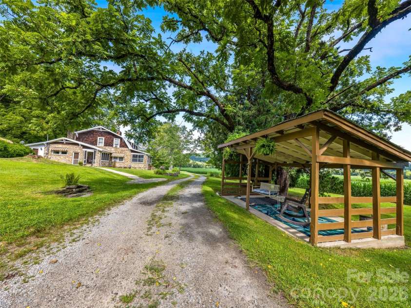96 Merle Farm Lane, Pisgah Forest, NC 28768.  MLS# CAR4425349, YatesRealty ID 52221. 