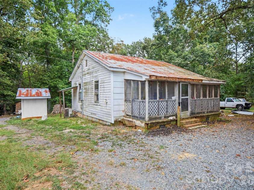 1016 Wade Rorie Road, Wingate, NC 28174.  MLS# CAR4426894, YatesRealty ID 52226. 