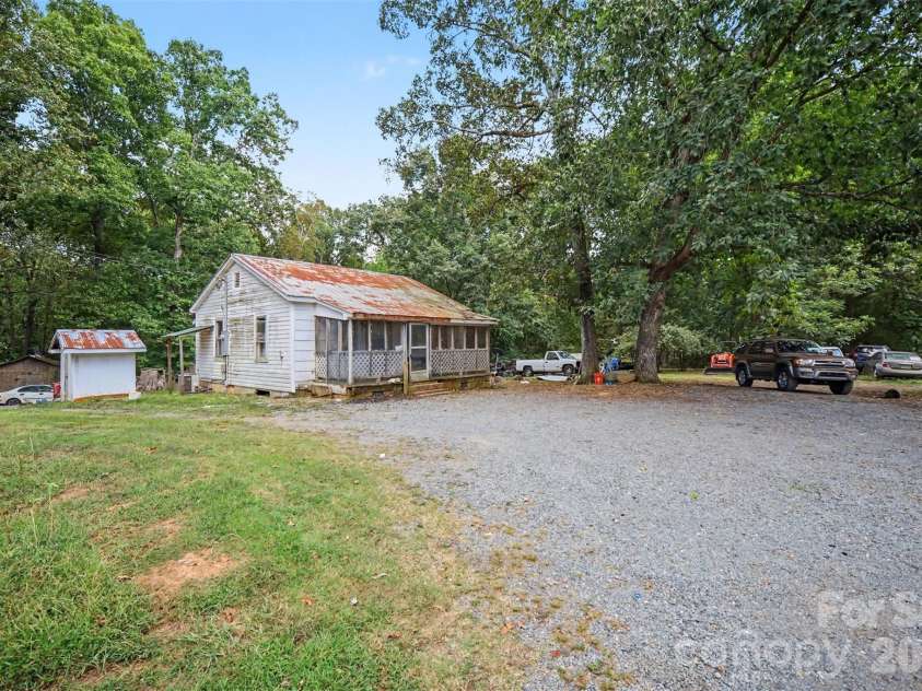 1016 Wade Rorie Road, Wingate, NC 28174.  MLS# CAR4426894, YatesRealty ID 52226. 