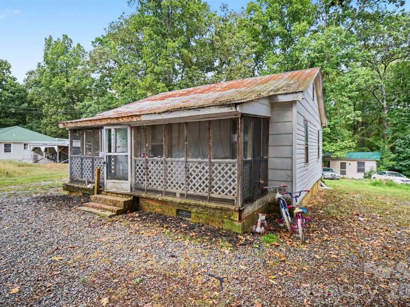 1016 Wade Rorie Road, Wingate, NC 28174.  MLS# CAR4426894, YatesRealty ID 52226. 