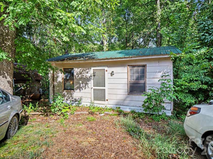 1016 Wade Rorie Road, Wingate, NC 28174.  MLS# CAR4426894, YatesRealty ID 52226. 