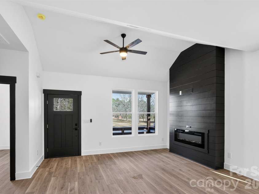 214 Knollwood Circle, Albemarle, NC 28001.  MLS# CAR4334162, YatesRealty ID 5223. 