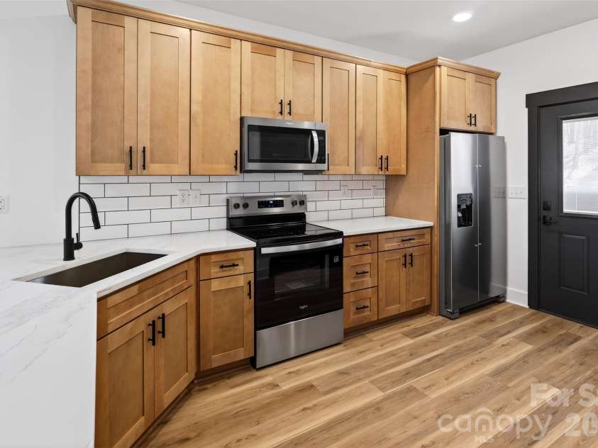 214 Knollwood Circle, Albemarle, NC 28001.  MLS# CAR4334162, YatesRealty ID 5223. 