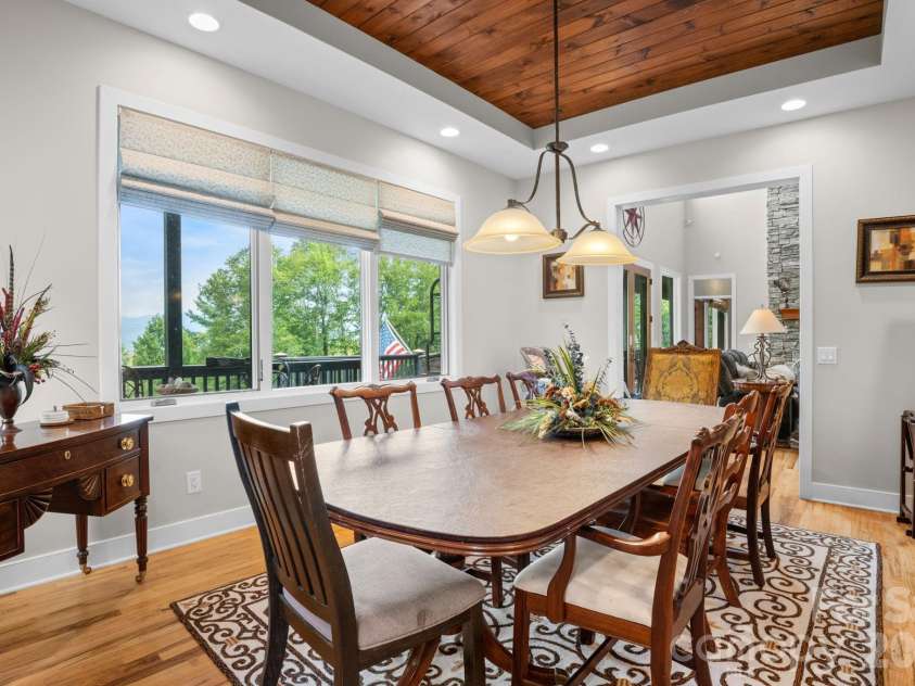 4968 Hickory Nut Gap Road, Banner Elk, NC 28604.  MLS# CAR4424631, YatesRealty ID 52234. 