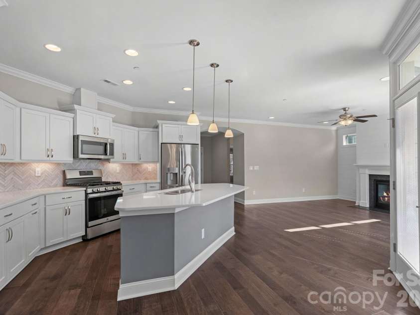 9057 Treetop Way, Concord, NC 28027.  MLS# CAR4421858, YatesRealty ID 52238. 
