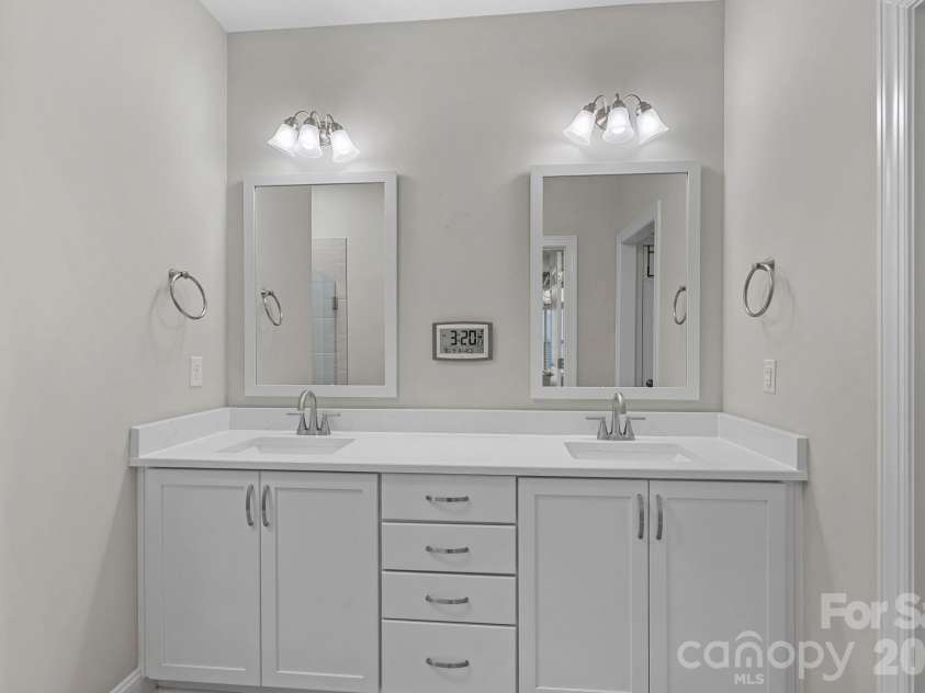 9057 Treetop Way, Concord, NC 28027.  MLS# CAR4421858, YatesRealty ID 52238. 
