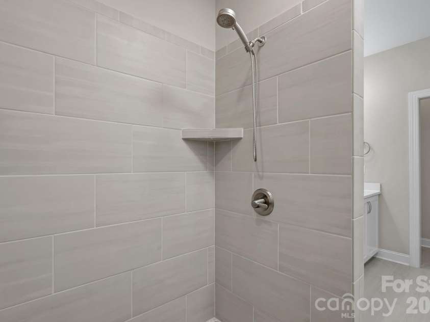 9057 Treetop Way, Concord, NC 28027.  MLS# CAR4421858, YatesRealty ID 52238. 