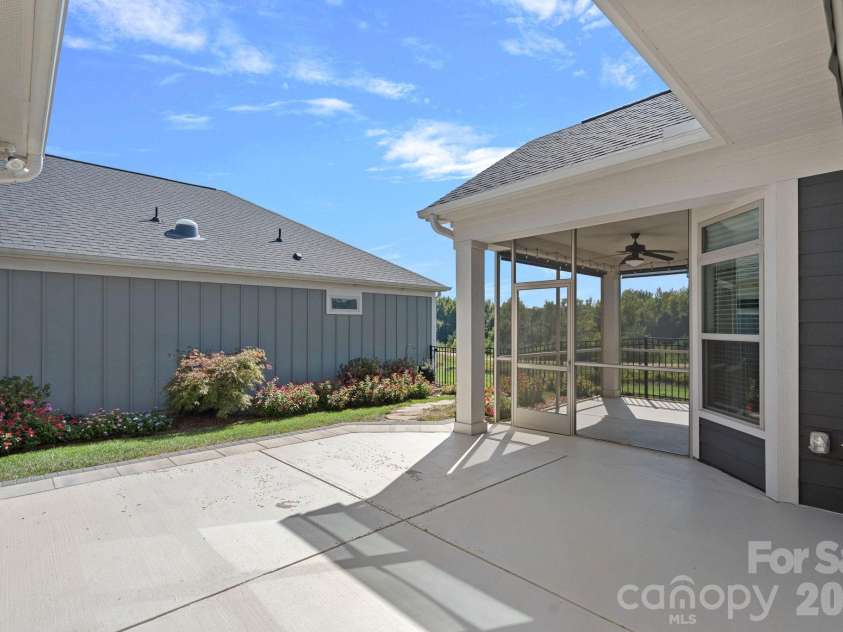 9057 Treetop Way, Concord, NC 28027.  MLS# CAR4421858, YatesRealty ID 52238. 