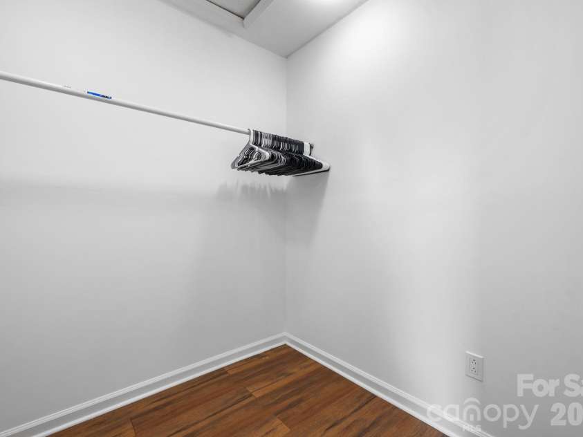 503 Herman Street, Newton, NC 28658.  MLS# CAR4340753, YatesRealty ID 5224. 