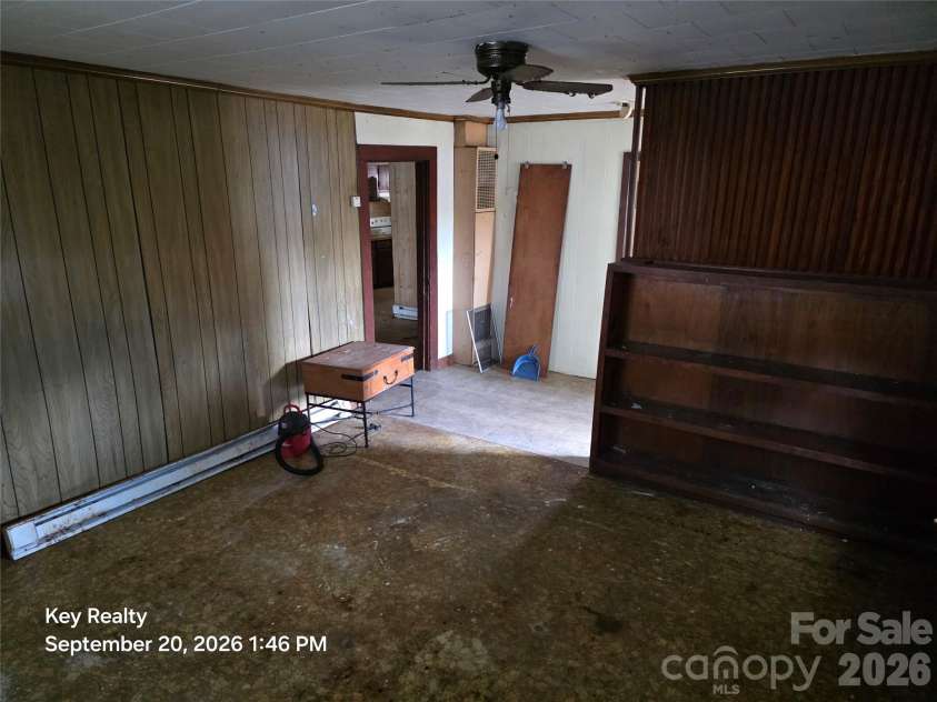 521 Davis Avenue, Newton, NC 28658.  MLS# CAR4425640, YatesRealty ID 52240. 