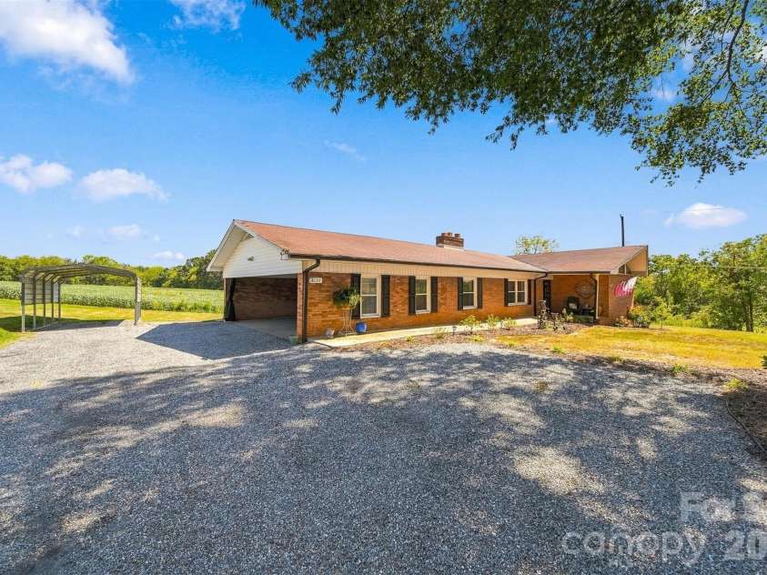 4286 Hall Dairy Road, Claremont, NC 28610.  MLS# CAR4426036, YatesRealty ID 52242. 
