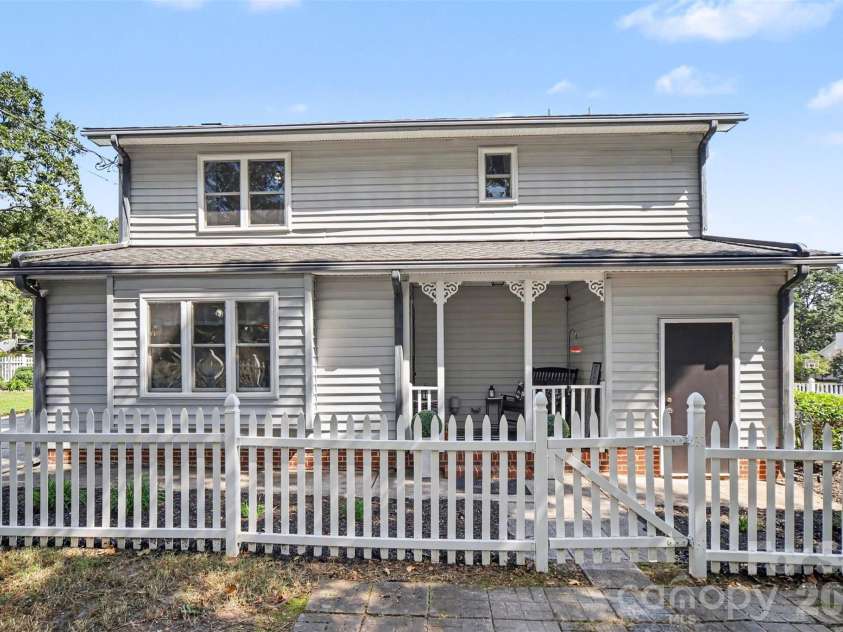 8005 Lighthouse Way, Indian Trail, NC 28079.  MLS# CAR4420296, YatesRealty ID 52243. 