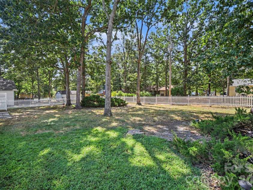8005 Lighthouse Way, Indian Trail, NC 28079.  MLS# CAR4420296, YatesRealty ID 52243. 