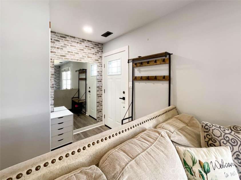 412 Secrest Avenue, Monroe, NC 28110.  MLS# CAR4426325, YatesRealty ID 52244. 