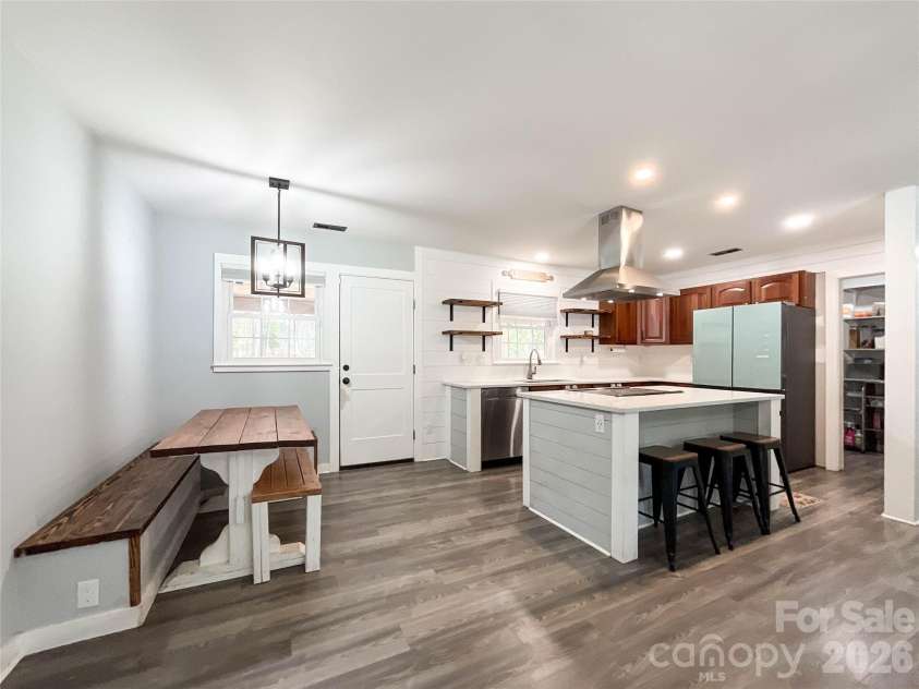 412 Secrest Avenue, Monroe, NC 28110.  MLS# CAR4426325, YatesRealty ID 52244. 