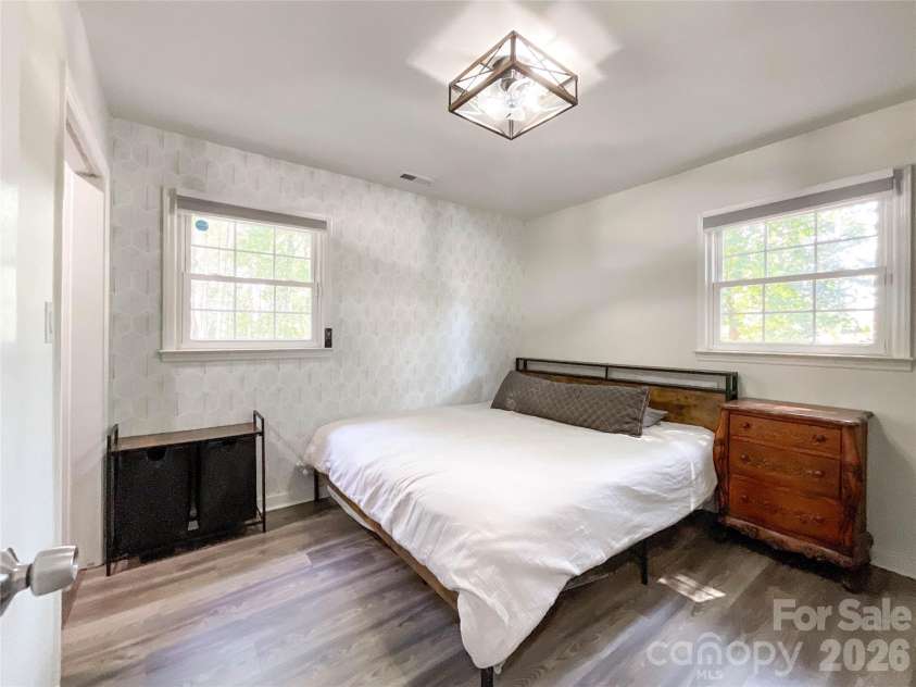 412 Secrest Avenue, Monroe, NC 28110.  MLS# CAR4426325, YatesRealty ID 52244. 
