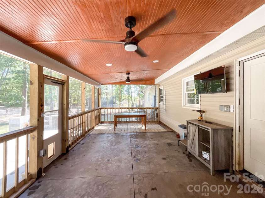 412 Secrest Avenue, Monroe, NC 28110.  MLS# CAR4426325, YatesRealty ID 52244. 