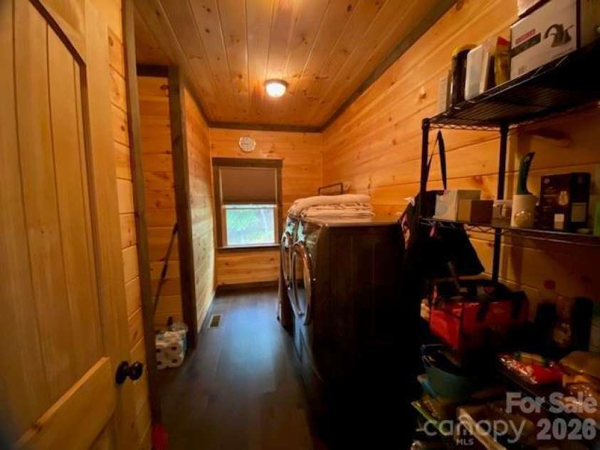 50 Devin Drive, Murphy, NC 28906.  MLS# CAR4426851, YatesRealty ID 52247. 
