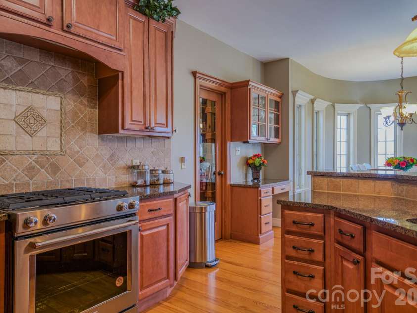 3975 Plantation Drive, Morganton, NC 28655.  MLS# CAR4354735, YatesRealty ID 5225. 