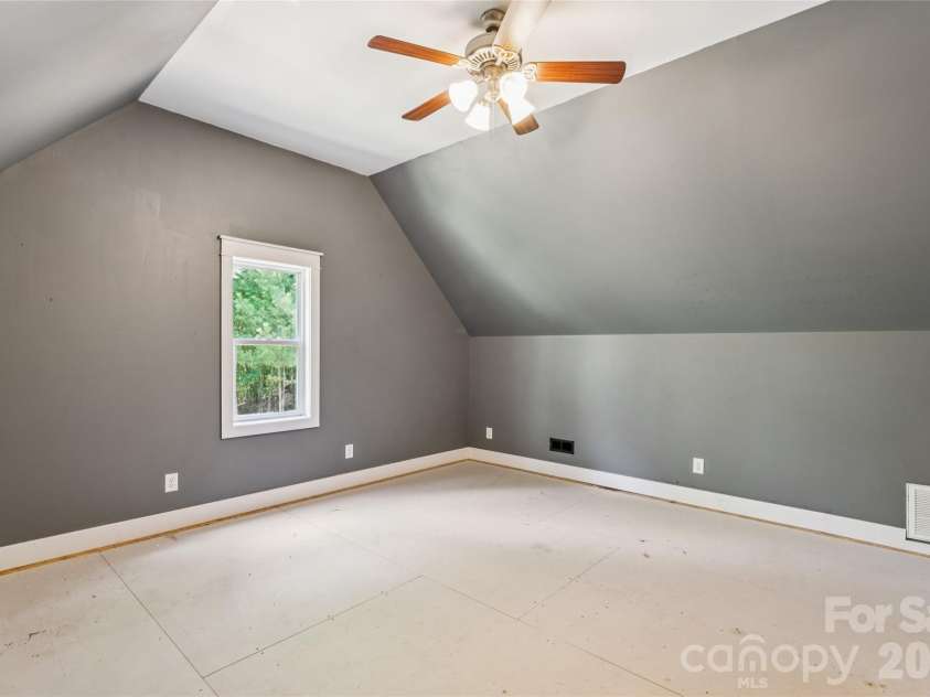 488 Hollywood Road, Moravian Falls, NC 28654.  MLS# CAR4426964, YatesRealty ID 52250. 