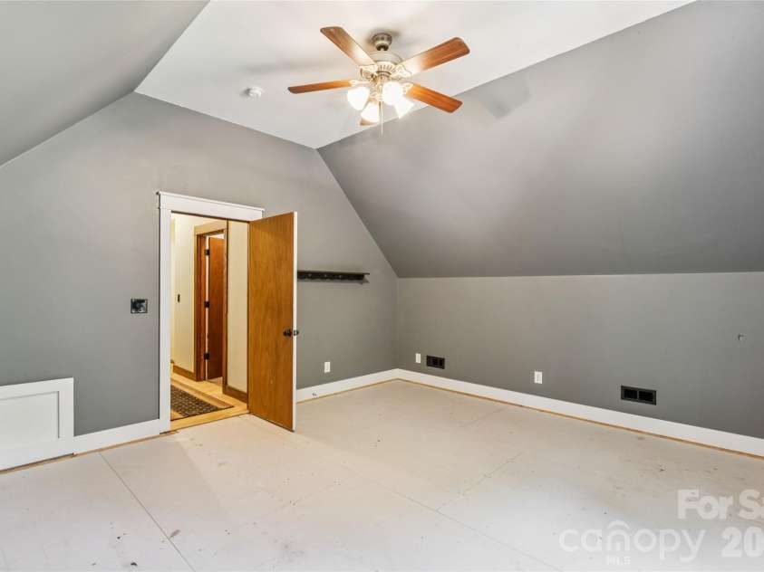 488 Hollywood Road, Moravian Falls, NC 28654.  MLS# CAR4426964, YatesRealty ID 52250. 