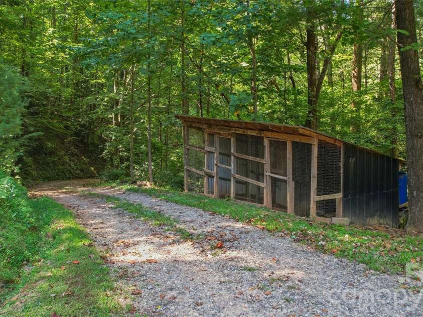 488 Hollywood Road, Moravian Falls, NC 28654.  MLS# CAR4426964, YatesRealty ID 52250. 