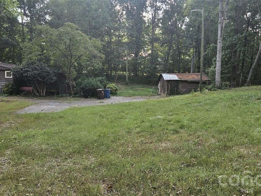 1944 Maiden Road, Maiden, NC 28650.  MLS# CAR4427127, YatesRealty ID 52252. 