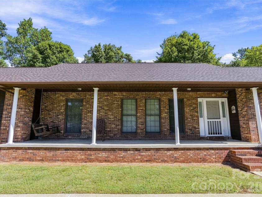 183 Mckinney Road, Marion, NC 28752.  MLS# CAR4425828, YatesRealty ID 52253. 