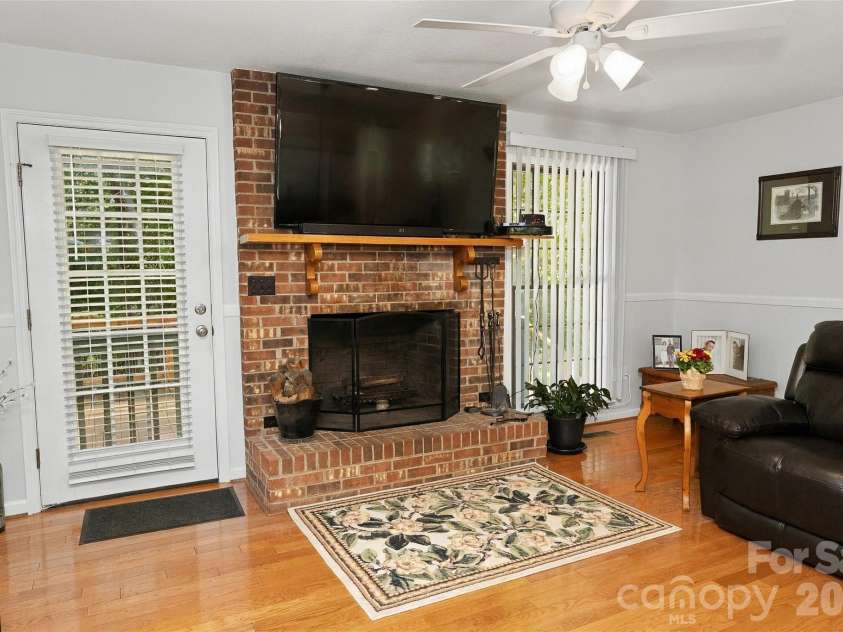 183 Mckinney Road, Marion, NC 28752.  MLS# CAR4425828, YatesRealty ID 52253. 