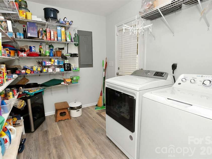 183 Mckinney Road, Marion, NC 28752.  MLS# CAR4425828, YatesRealty ID 52253. 