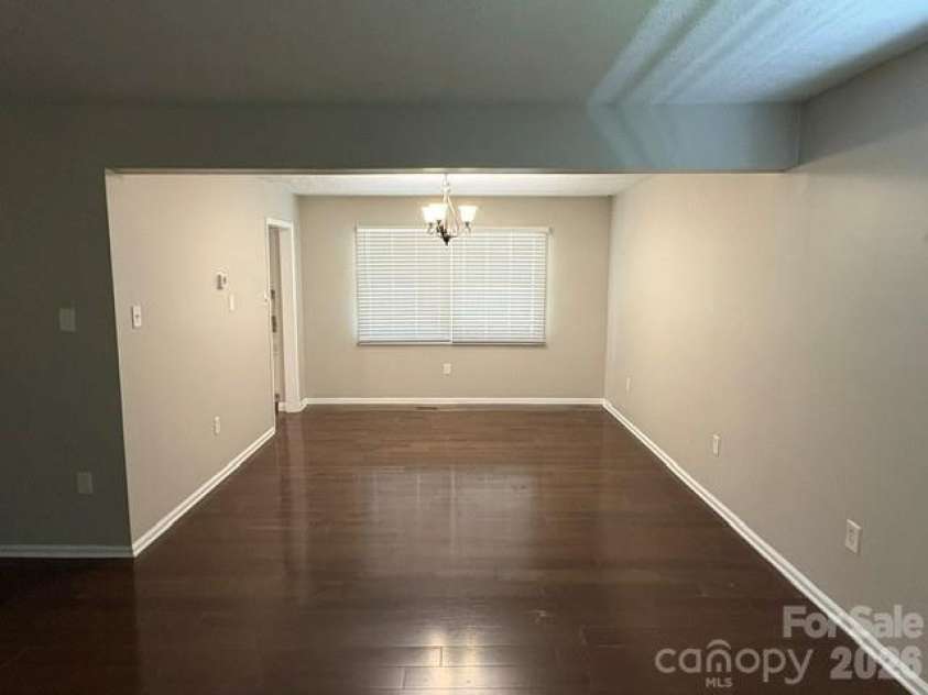 31 Spring Forest Circle, Asheville, NC 28803.  MLS# CAR4398123, YatesRealty ID 52255. 