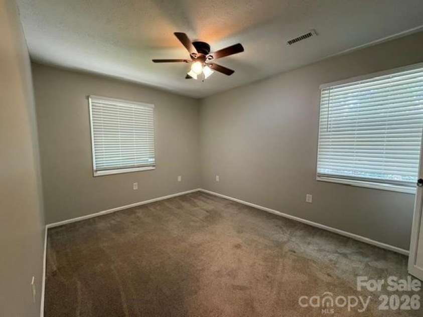 31 Spring Forest Circle, Asheville, NC 28803.  MLS# CAR4398123, YatesRealty ID 52255. 