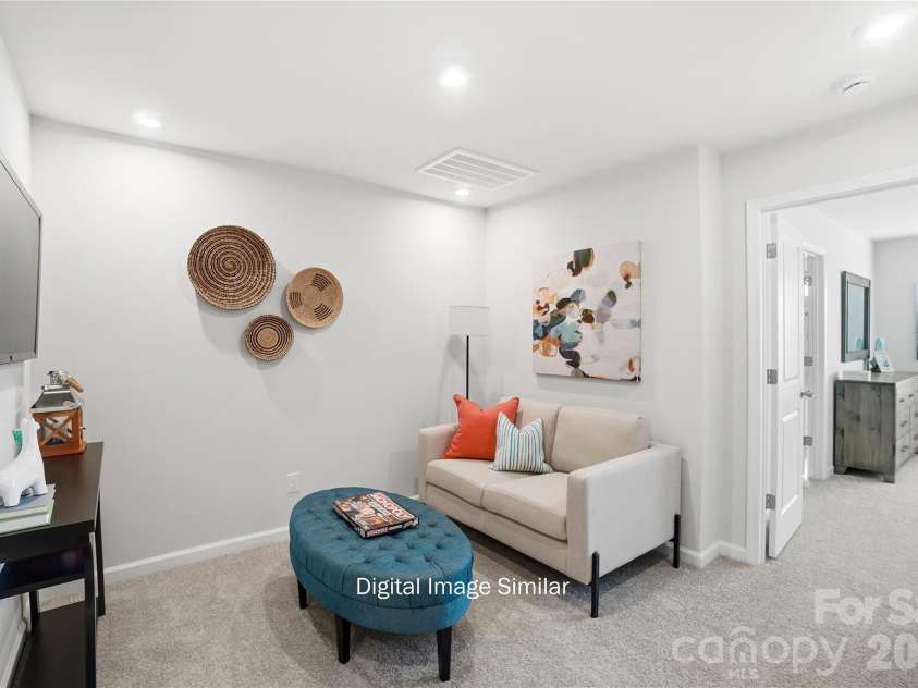 5226 Wyes Oak Lane, Charlotte, NC 28269.  MLS# CAR4427135, YatesRealty ID 52257. Photos are representative