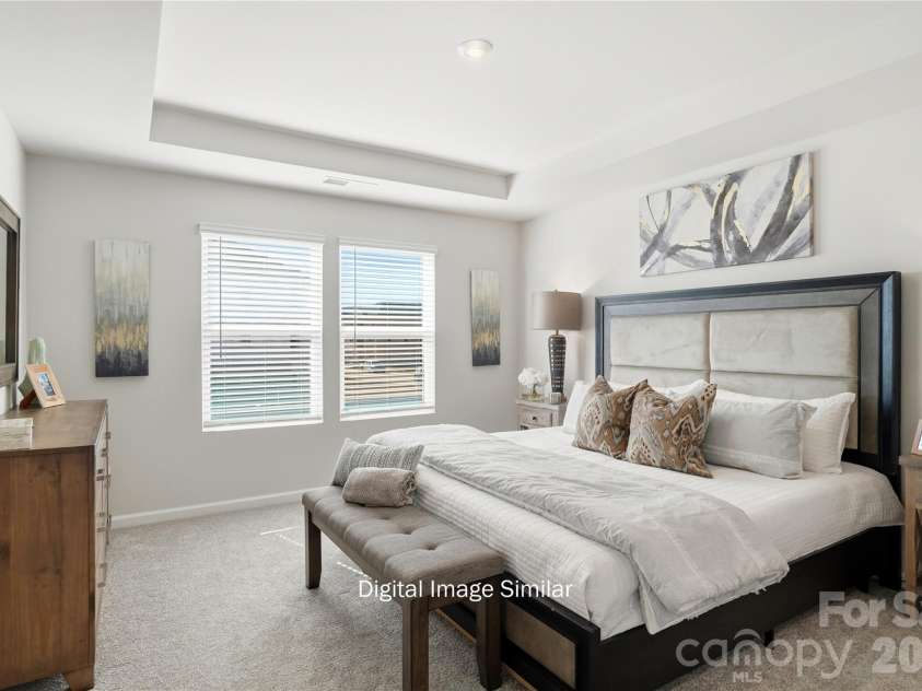 5226 Wyes Oak Lane, Charlotte, NC 28269.  MLS# CAR4427135, YatesRealty ID 52257. Photos are representative