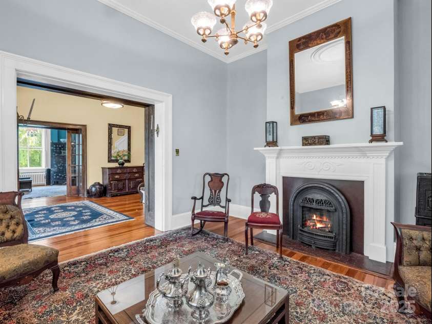 322 Killarney Street, Hendersonville, NC 28792.  MLS# CAR4228615, YatesRealty ID 5226. 
