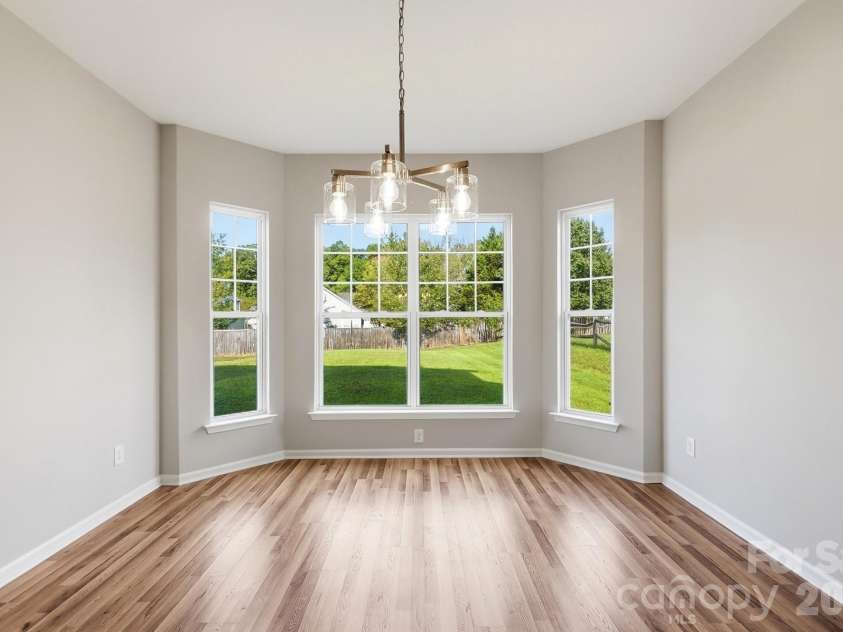 1813 Crabapple Tree Lane, Charlotte, NC 28214.  MLS# CAR4422884, YatesRealty ID 52260. 
