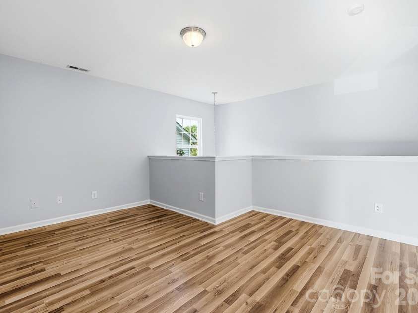 1813 Crabapple Tree Lane, Charlotte, NC 28214.  MLS# CAR4422884, YatesRealty ID 52260. 