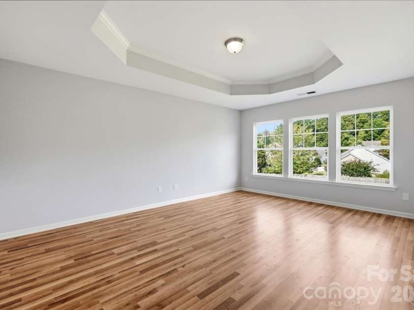 1813 Crabapple Tree Lane, Charlotte, NC 28214.  MLS# CAR4422884, YatesRealty ID 52260. 