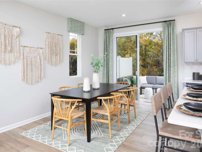5222 Wyes Oak Lane, Charlotte, NC 28269.  MLS# CAR4427140, YatesRealty ID 52262. 