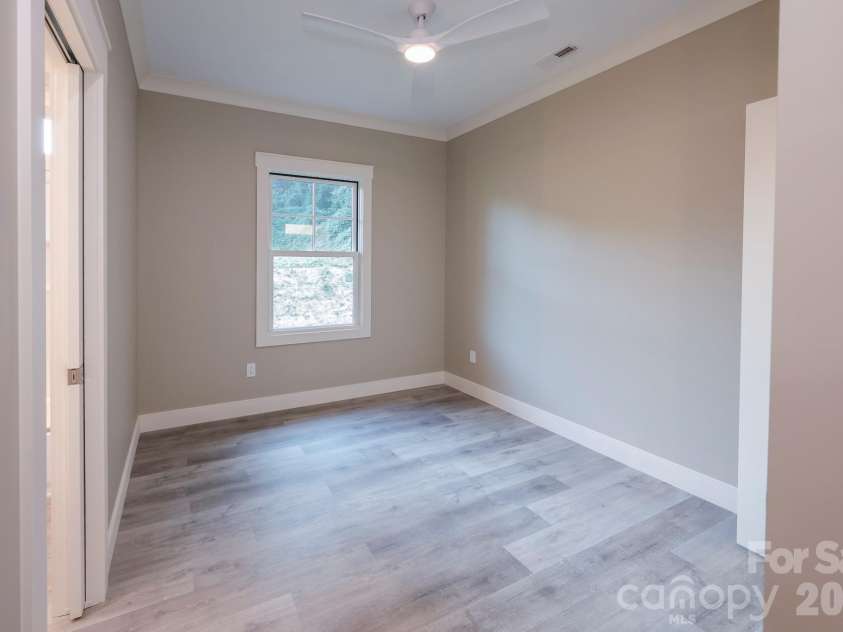 264 Elm Street, Rutherfordton, NC 28139.  MLS# CAR4426947, YatesRealty ID 52264. 