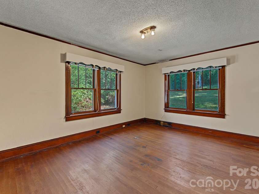 314 Trammell Avenue, Canton, NC 28716.  MLS# CAR4423892, YatesRealty ID 52265. Bedroom 1