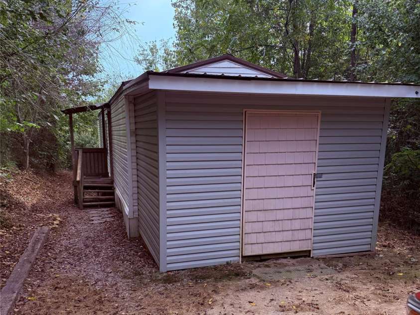 20 Clay Vessel Trail, Candler, NC 28715.  MLS# CAR4426944, YatesRealty ID 52267. 