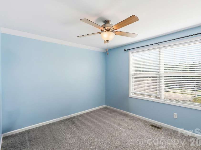 11 Yarrow Meadow Road, Weaverville, NC 28787.  MLS# CAR4427003, YatesRealty ID 52269. 