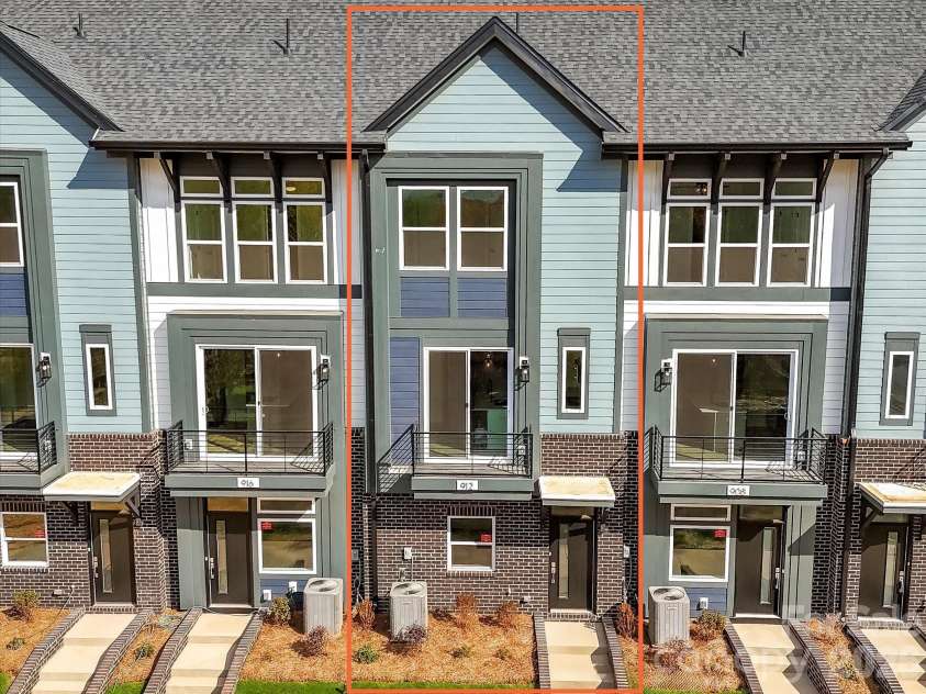 912 Callahan Street, Charlotte, NC 28206.  MLS# CAR4208861, YatesRealty ID 5227. 