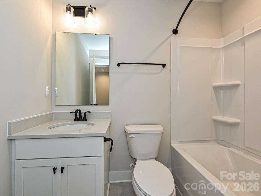 912 Callahan Street, Charlotte, NC 28206.  MLS# CAR4208861, YatesRealty ID 5227. Bath 2