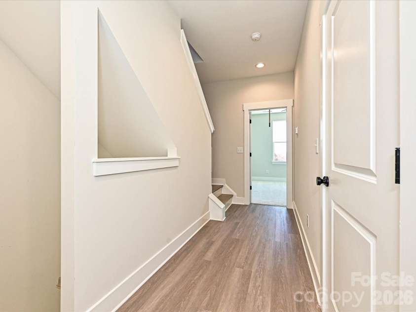 912 Callahan Street, Charlotte, NC 28206.  MLS# CAR4208861, YatesRealty ID 5227. Hallway