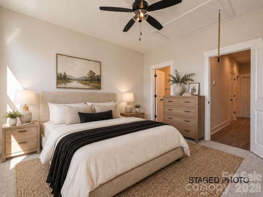 912 Callahan Street, Charlotte, NC 28206.  MLS# CAR4208861, YatesRealty ID 5227. Premier Bedroom *Virtually Staged*