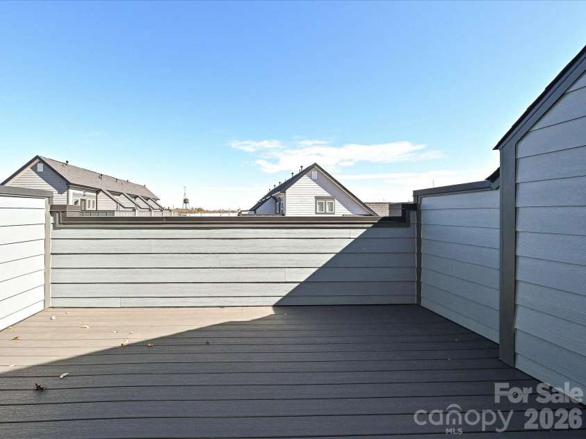 912 Callahan Street, Charlotte, NC 28206.  MLS# CAR4208861, YatesRealty ID 5227. Rooftop Terrace