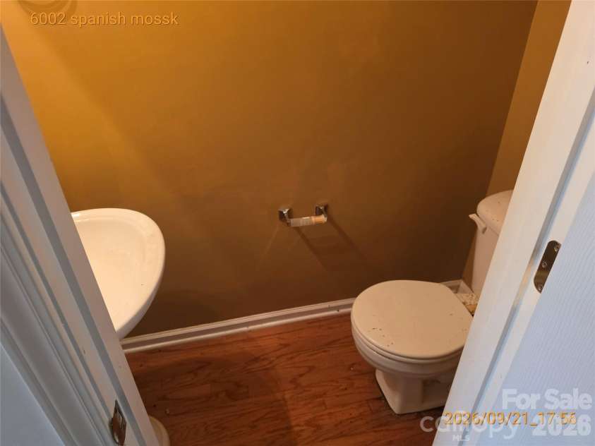 6002 Spanish Moss Lane, Charlotte, NC 28262.  MLS# CAR4426623, YatesRealty ID 52271. 
